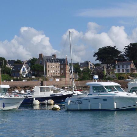 Studio Les Pieds Dans L'Eau Au Port De Ploumanac'H Perros-Guirec Exteriör bild