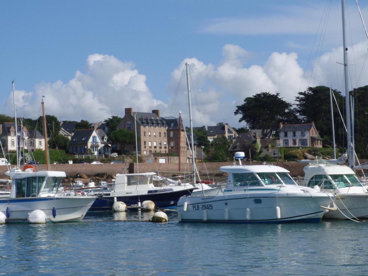 Studio Les Pieds Dans L'Eau Au Port De Ploumanac'H Perros-Guirec Exteriör bild
